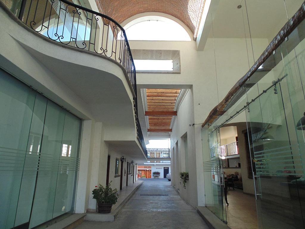 Hotel Hacienda Ciudad Guzman Exteriör bild